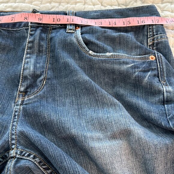 Tommy Bahama Island Crafted Classic Jeans 34" x 30" Medium Faded Wash - Picture 7 of 9